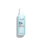 Keune Velvet Smooth 2 Phase Spray temt pluis, beschermt tegen luchtvochtigheid en maakt het haar direct glad en doorkambaar.
