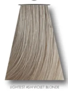 een kleurstaal van haarkleur 10.17